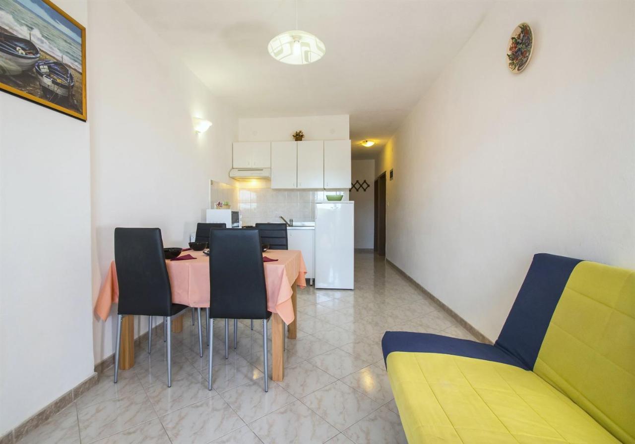 Apartments Olea 拉巴克 外观 照片